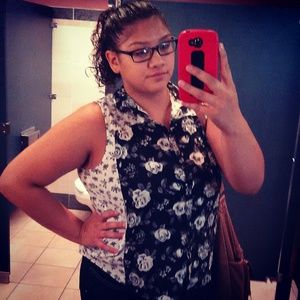 Meet your Posher, Milanna