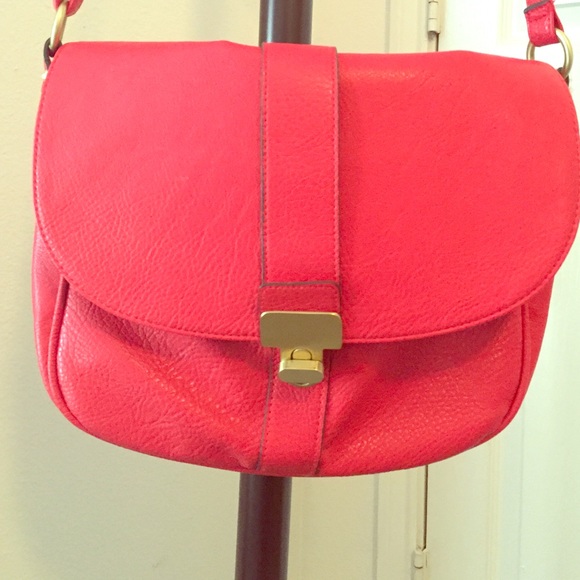 Target cross body