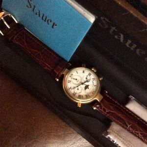 Mans watch stauer new in box never worn leather