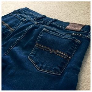 Lucky Brand Charlie Straight Jeans (Sz. 6/28)
