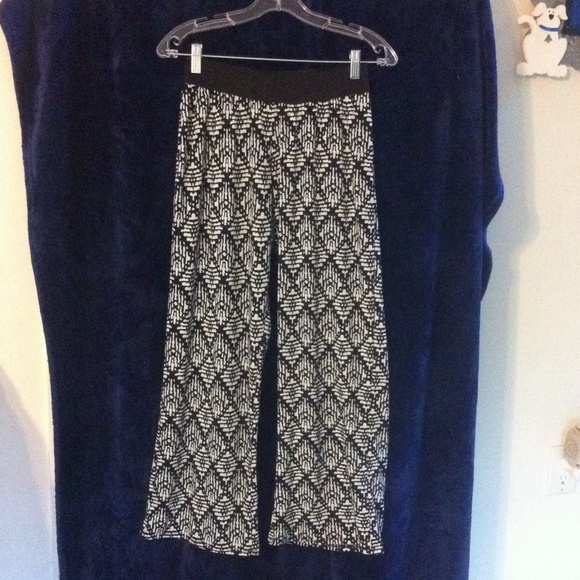 Stretchy Capri pants