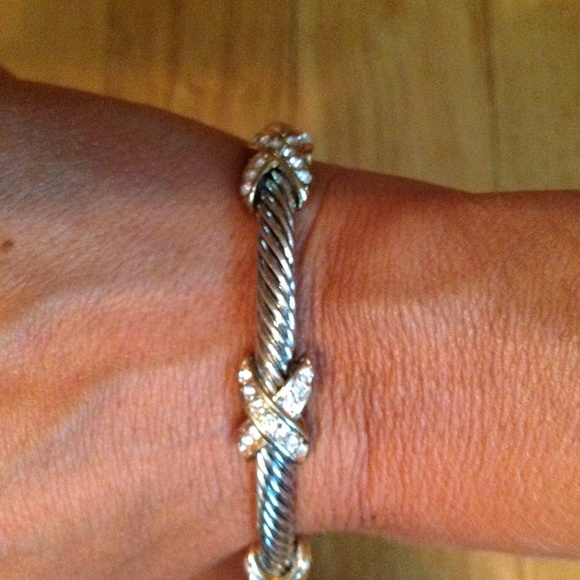 Sliver Bangle Bracelet - Picture 2 of 3
