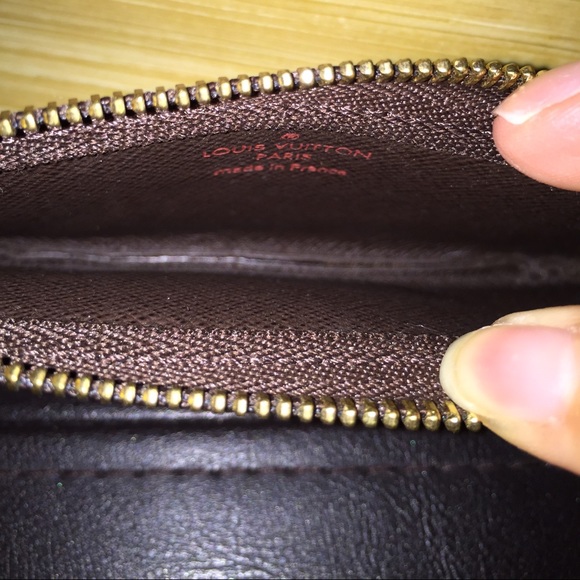 *SOLD* Authentic Louis Vuitton coin pouch - Picture 3 of 4