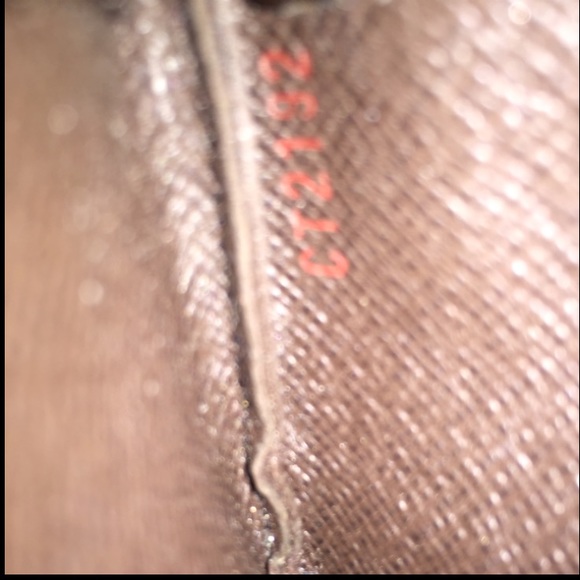 *SOLD* Authentic Louis Vuitton coin pouch - Picture 4 of 4