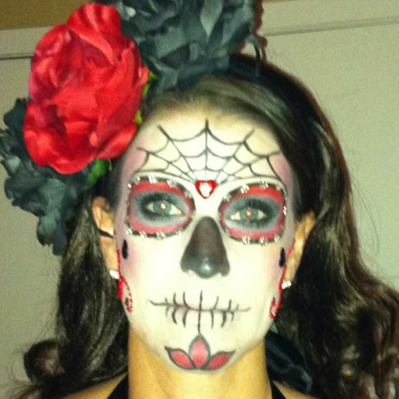 Meet your Posher, Kasi - Picture 2 of 4