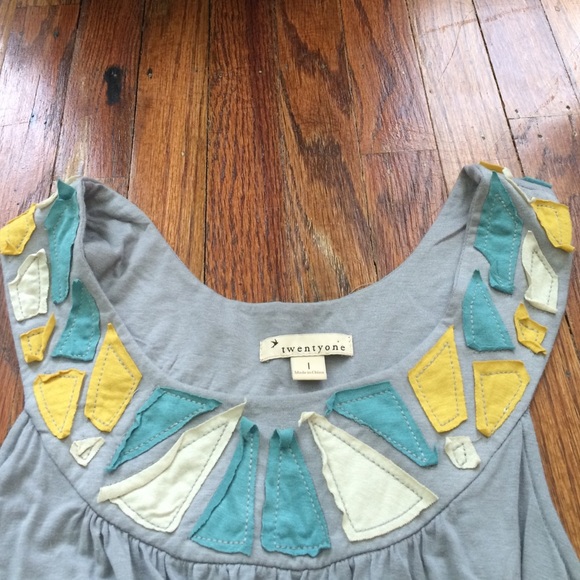 Forever 21 gray tie dress with patchwork neckline - Picture 3 of 4