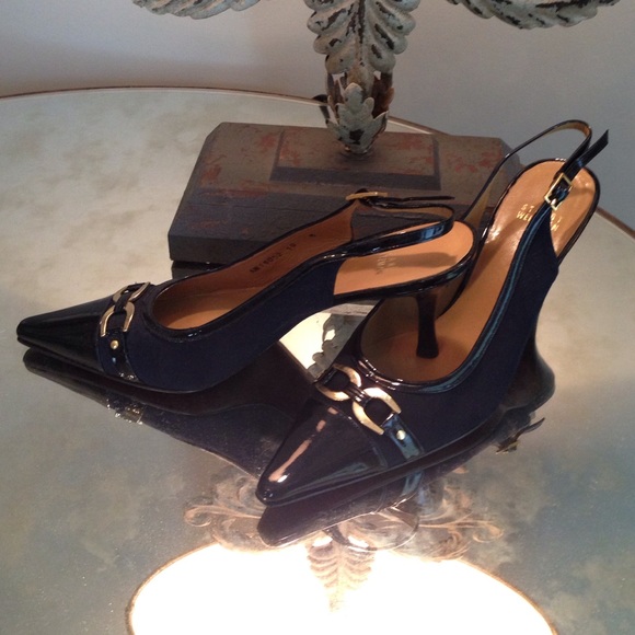 Stuart Weitzman dark navy sling back 3.5" heel