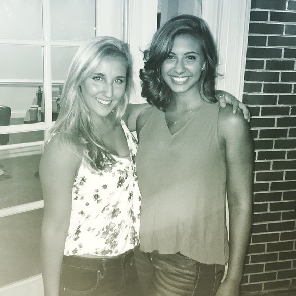 Meet your Posher, Lexie