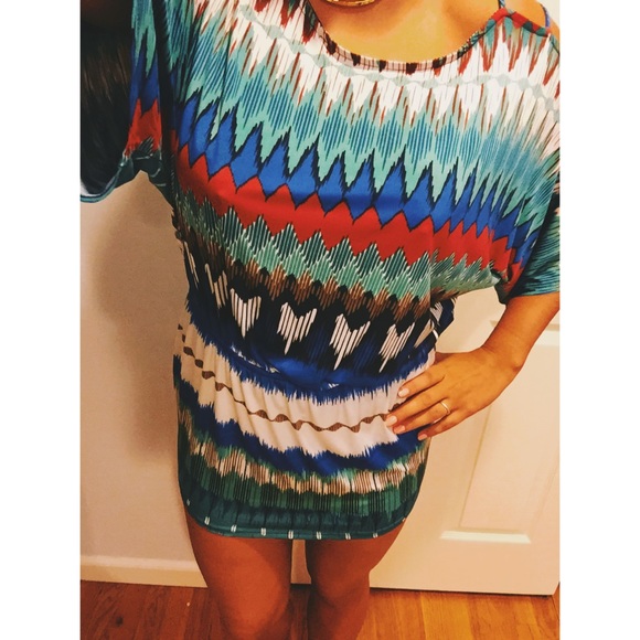 Party dress - Picture 2 of 3