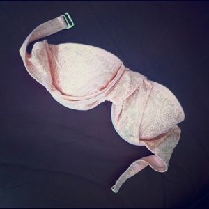 Never been worn peach strapless bathing suit top