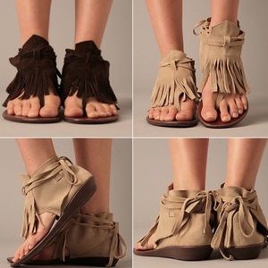 Dolce Vita Dante Moccasin Fringe Sandal