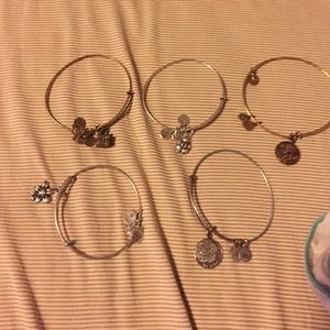 Alex & Ani