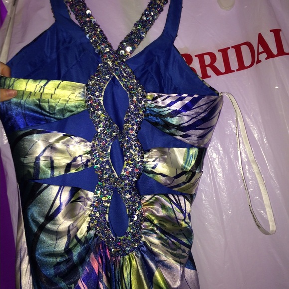 David's Bridal prom dress - Picture 3 of 4