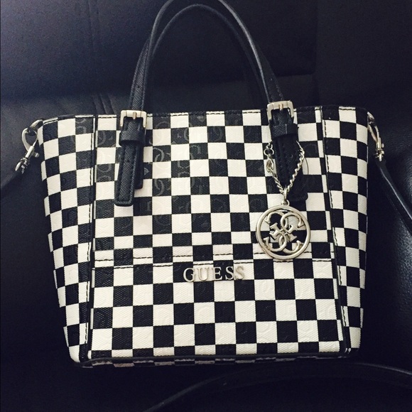 GUESS Delaney petite tote - EUC