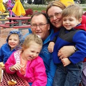 Meet your Posher, Lee