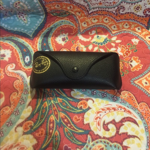 Ray ban sunglass case