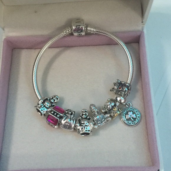 Famous bracelets