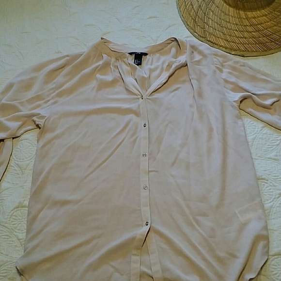 H & m nude/blush blouse