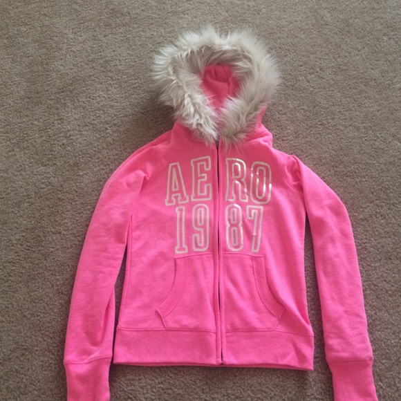 Girls sweatshirt with fuzzy hood!