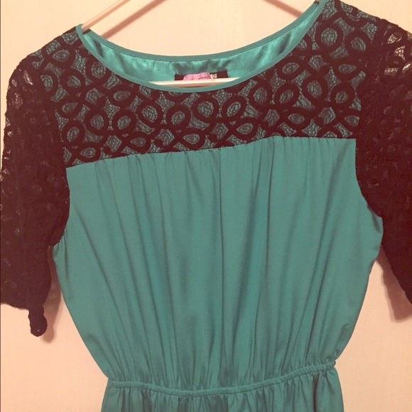 Turquoise party dress. Only worn once to a wedding