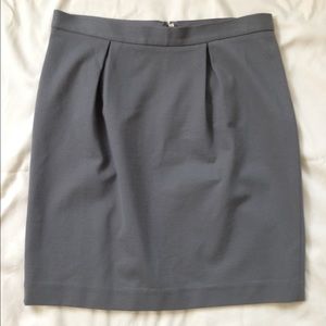 Banana Republic grey skirt