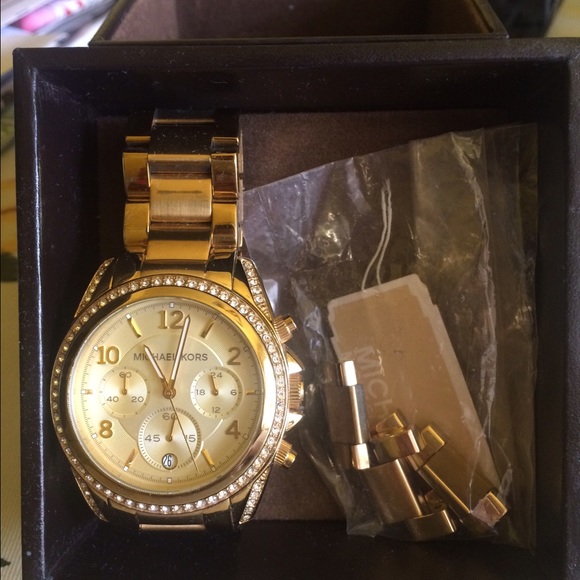 Michael Kors Watch🚫❌SOLD through M