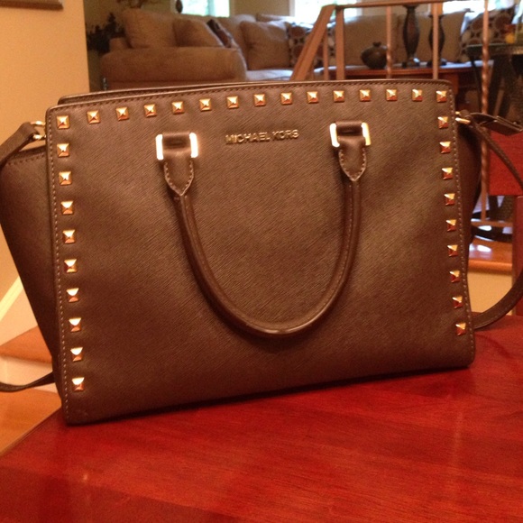 Michael Kors Handbags - Michael Kors Studded Selma Satchel in Chocolate