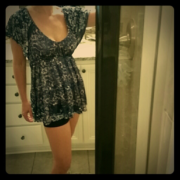 Free People Silky blouse - Picture 1 of 4