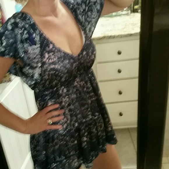 Free People Silky blouse - Picture 4 of 4