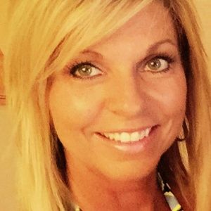 Meet your Posher, Pamela