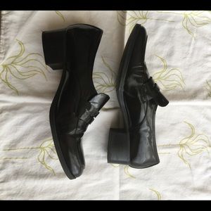 Cute Nine West loafers!!!