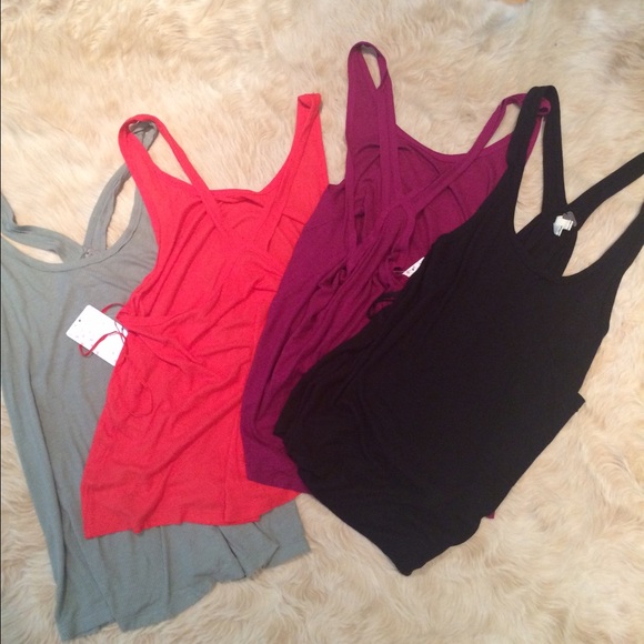 Free People Tops - NWT Free People Hot Pocket Tank Dahlia (purple)