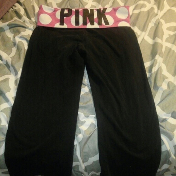 Vs pink yoga capris size med