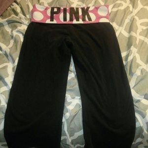 Vs pink yoga capris size med