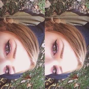 Meet your Posher, Elyssa