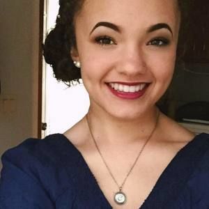 Meet your Posher, Camrey