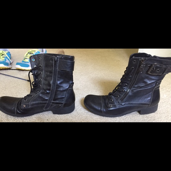 Guess combat boots