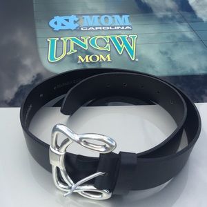 Silpada Genuine Leather Black belt.  Size Medium
