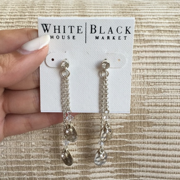 NBW NWT Silver & crystal dangly earrings