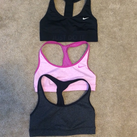 Nike sports bras XS