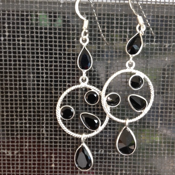 Natural Black Onyx Earrings. - Picture 2 of 2
