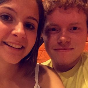 Meet your Posher, Cortney