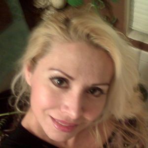 Meet your Posher, Veronica