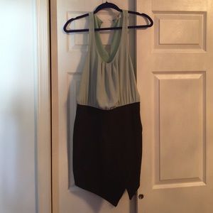 Silence and Noise slight open back Dress!