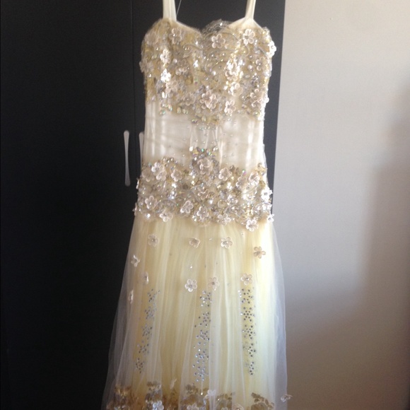 Evening , prom , gown , dress