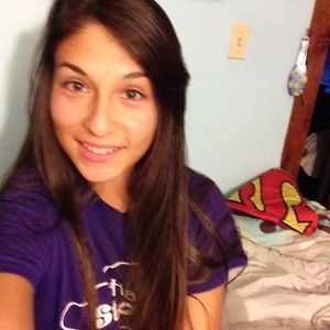 Meet your Posher, Marisa