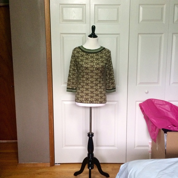 ANN TAYLOR Loft vintage sweater