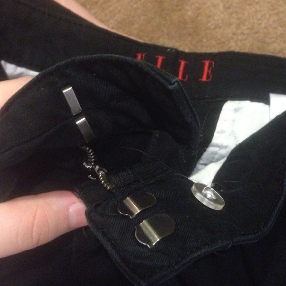 Elle Paris shorts, size 14 - Picture 4 of 4