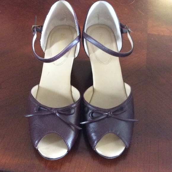 Dockers open toe strap wedge shoe - Picture 1 of 3