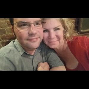 Meet your Posher, Robin